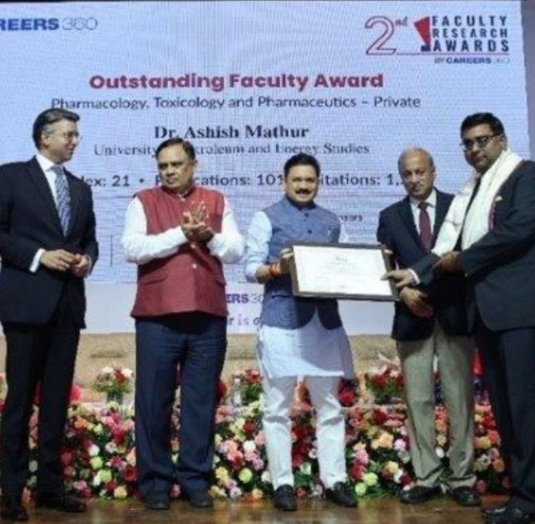 Five People around the Careers360 Faculty Research Award